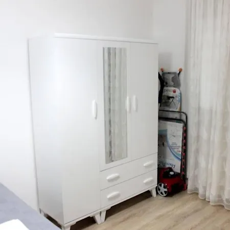 Daire 2+1 Flat With Garden For Rent In Datca Center